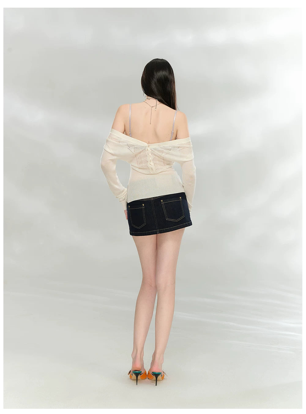 Reversible V-Neck Acetate Wool Knit T-Shirts