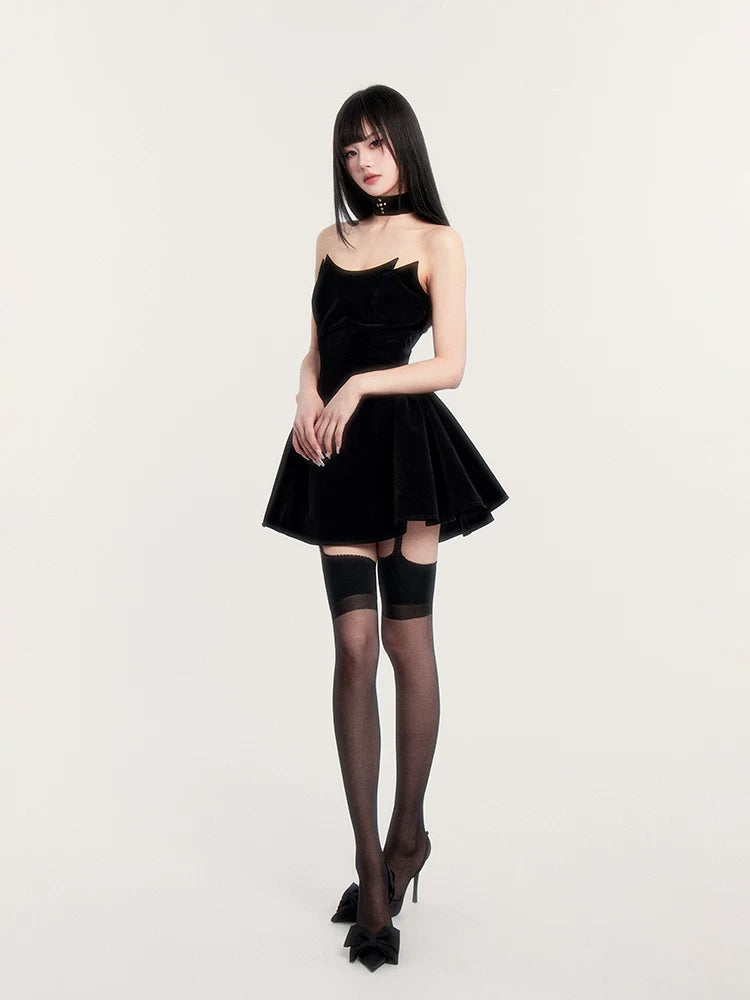 Devil’s Kiss Strapless Velvet Puff Dress