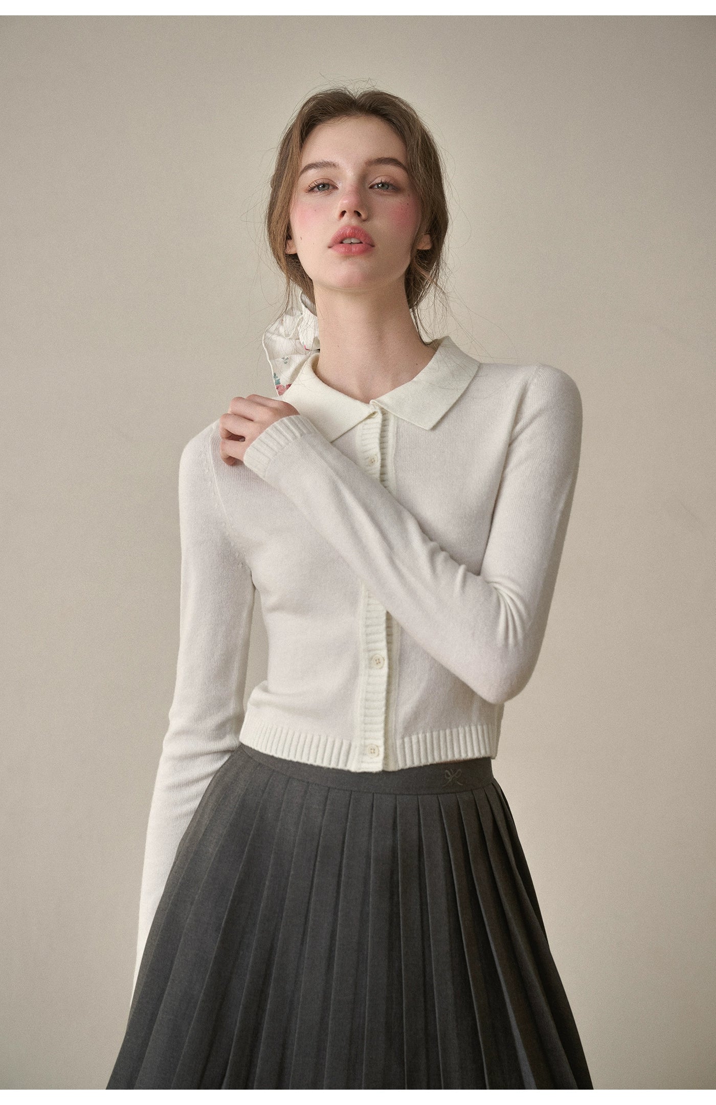 Silky Wool Cropped Cardigan