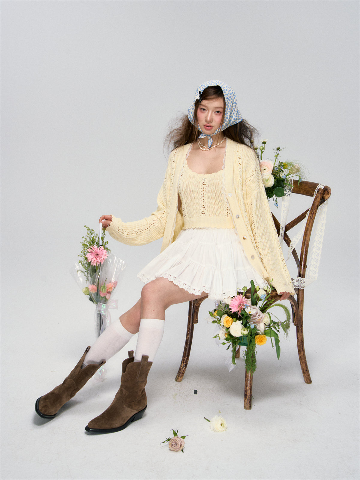 Lace-Trimmed Knit Cardigan - CHINASQUAD