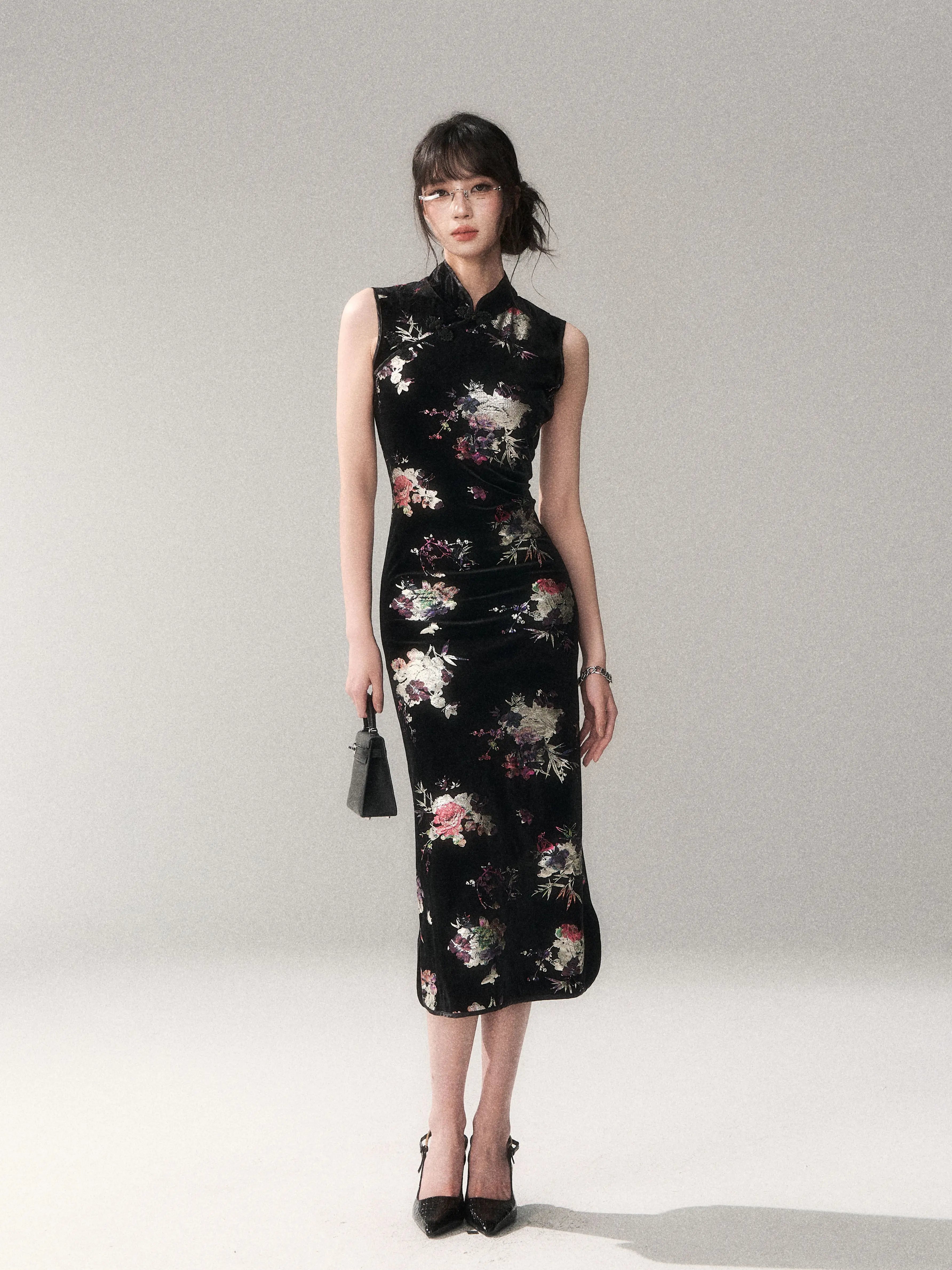 Gilded Velvet Floral Cheongsam Dress