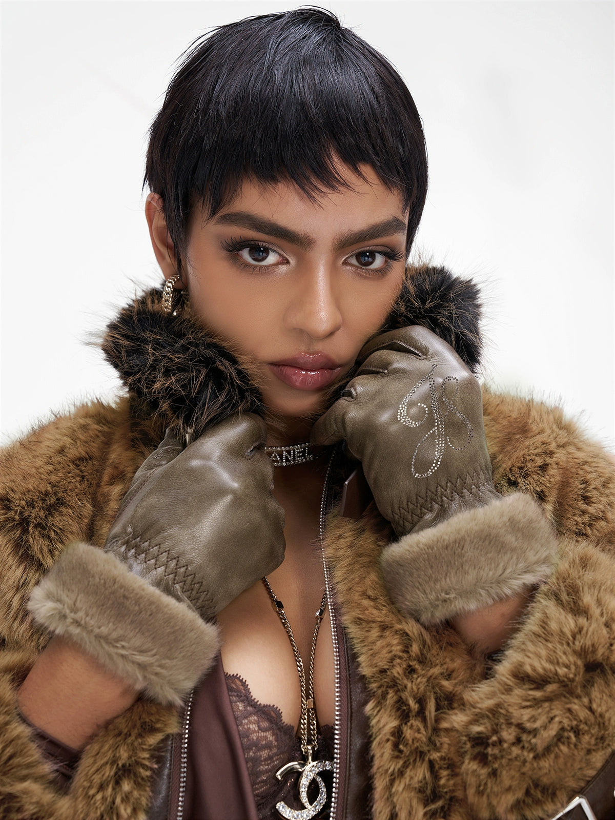 Fur Spliced Rhinestone Winter Gloves