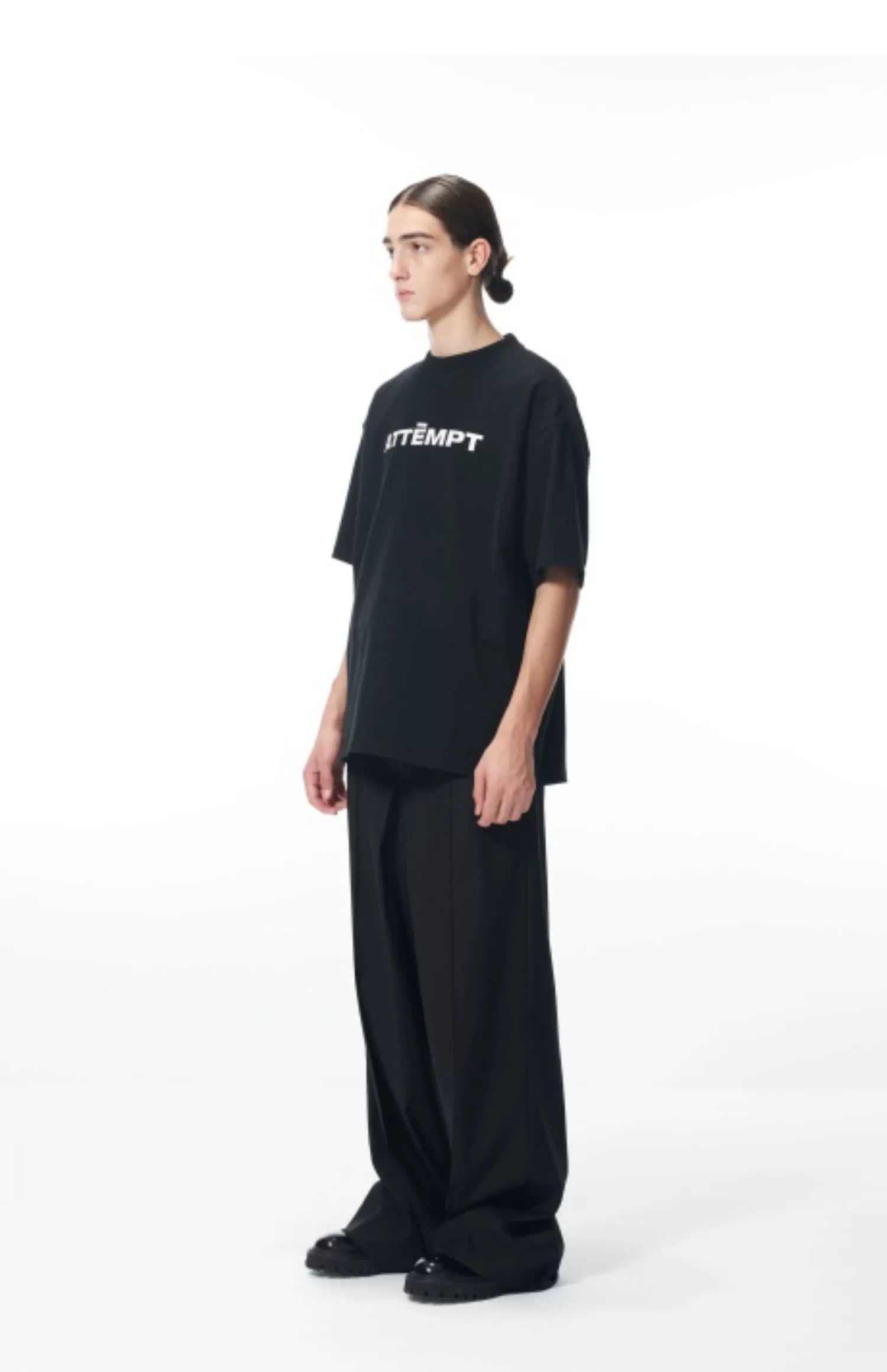 Essential Logo Solid Short Sleeve T-Shirt - CHINASQUAD