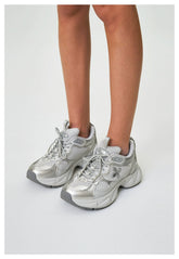COMPASS WAVE Retro Jogging Shoes In Gray - CHINASQUAD
