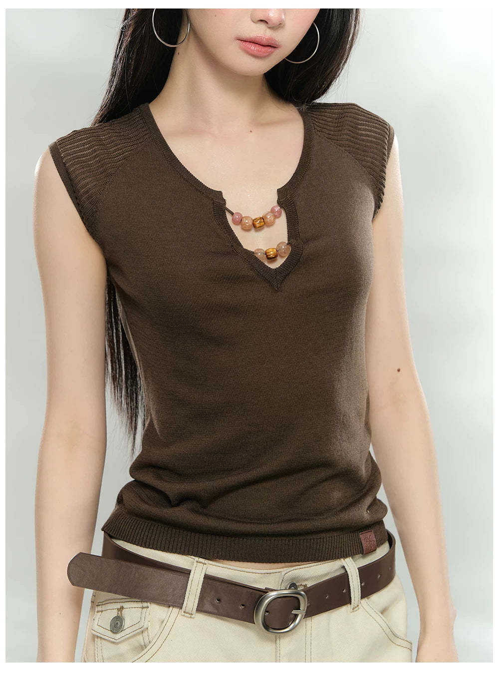 Beaded V-Neck Slim Knit T-Shirt