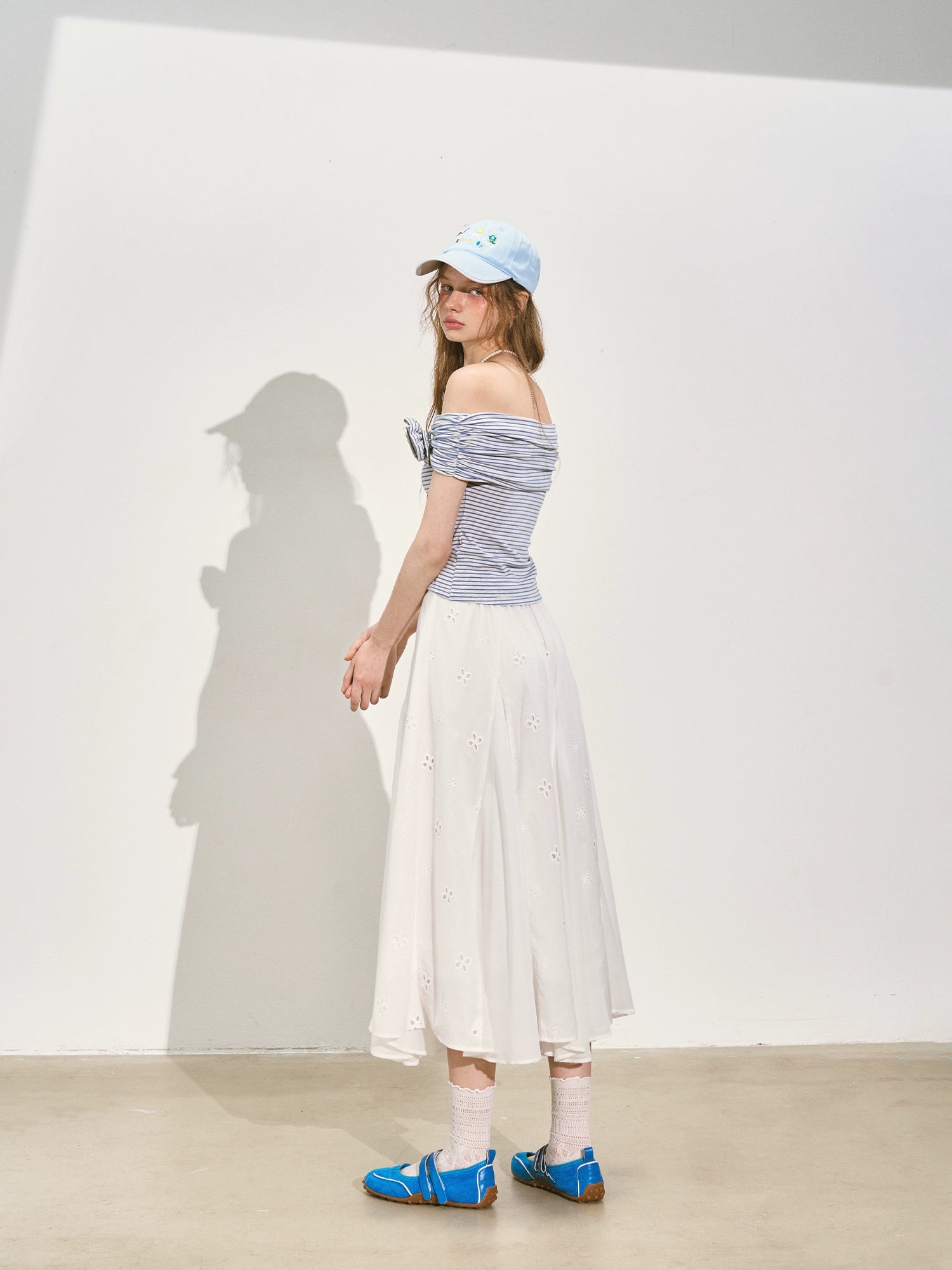 Striped Off - Shoulder Rose T - shirt - CHINASQUAD