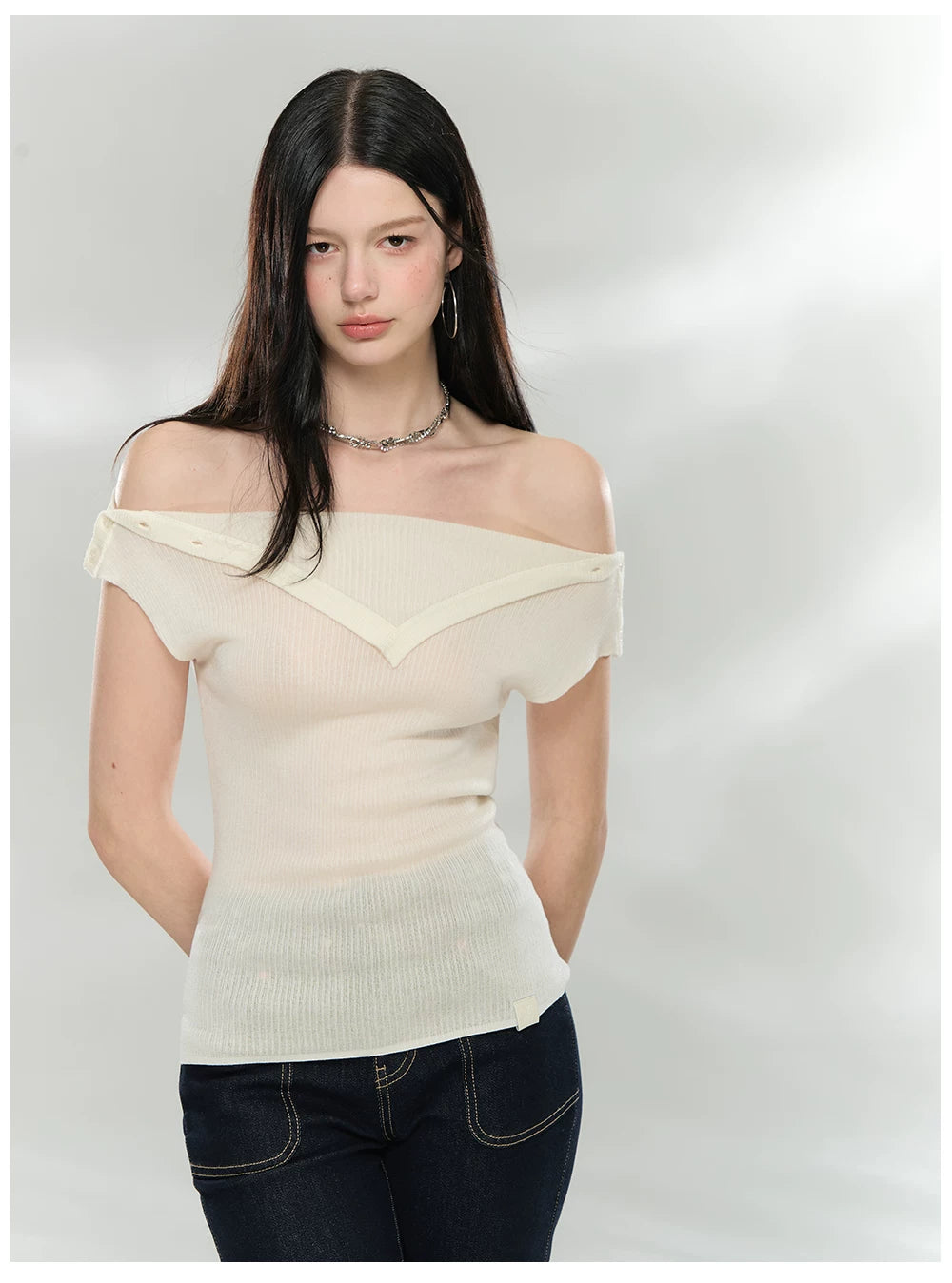 Folded Off-Shoulder Knit T-Shirt