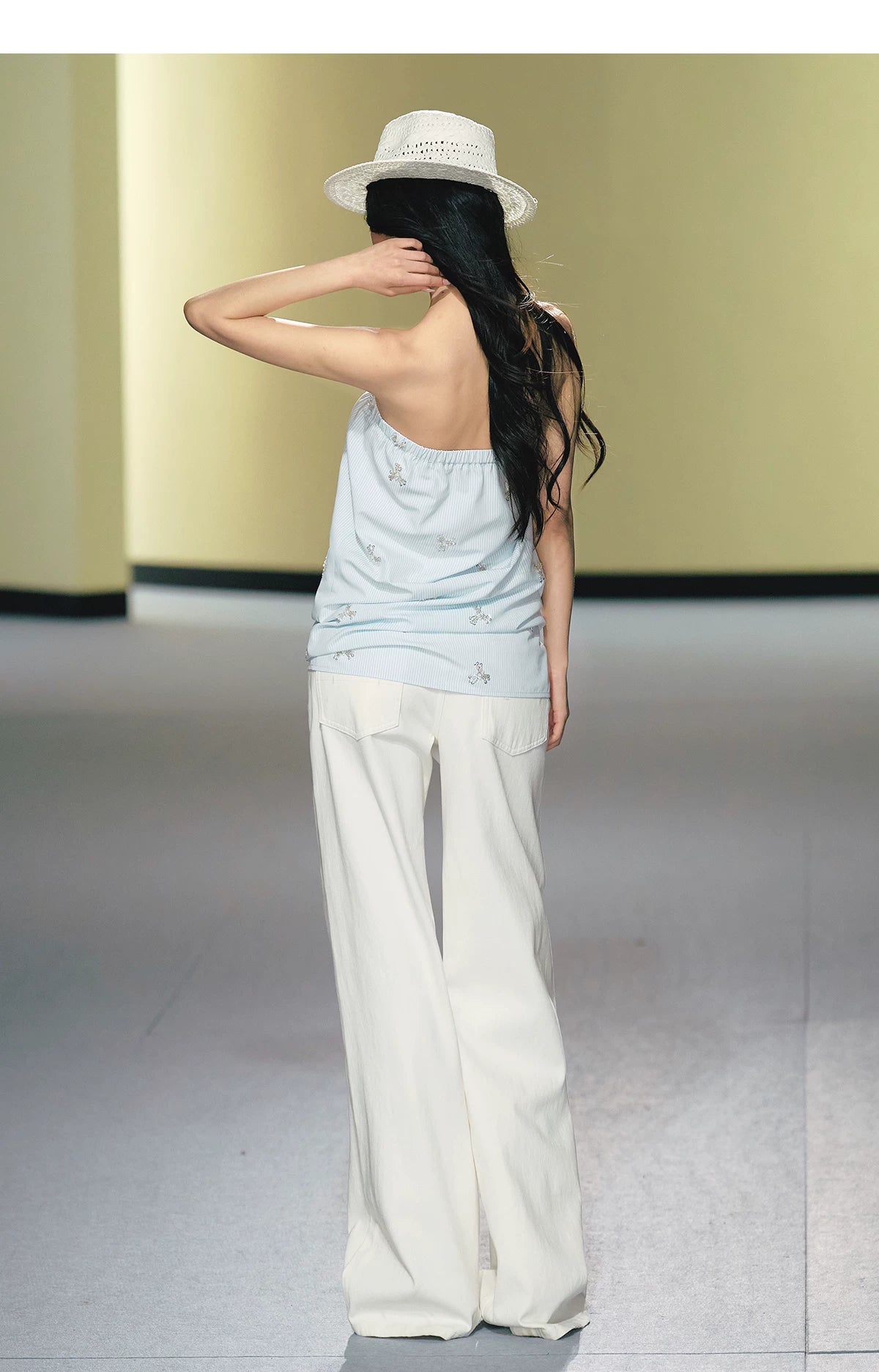 Zebra-Detail Straight Wide-Leg Jeans