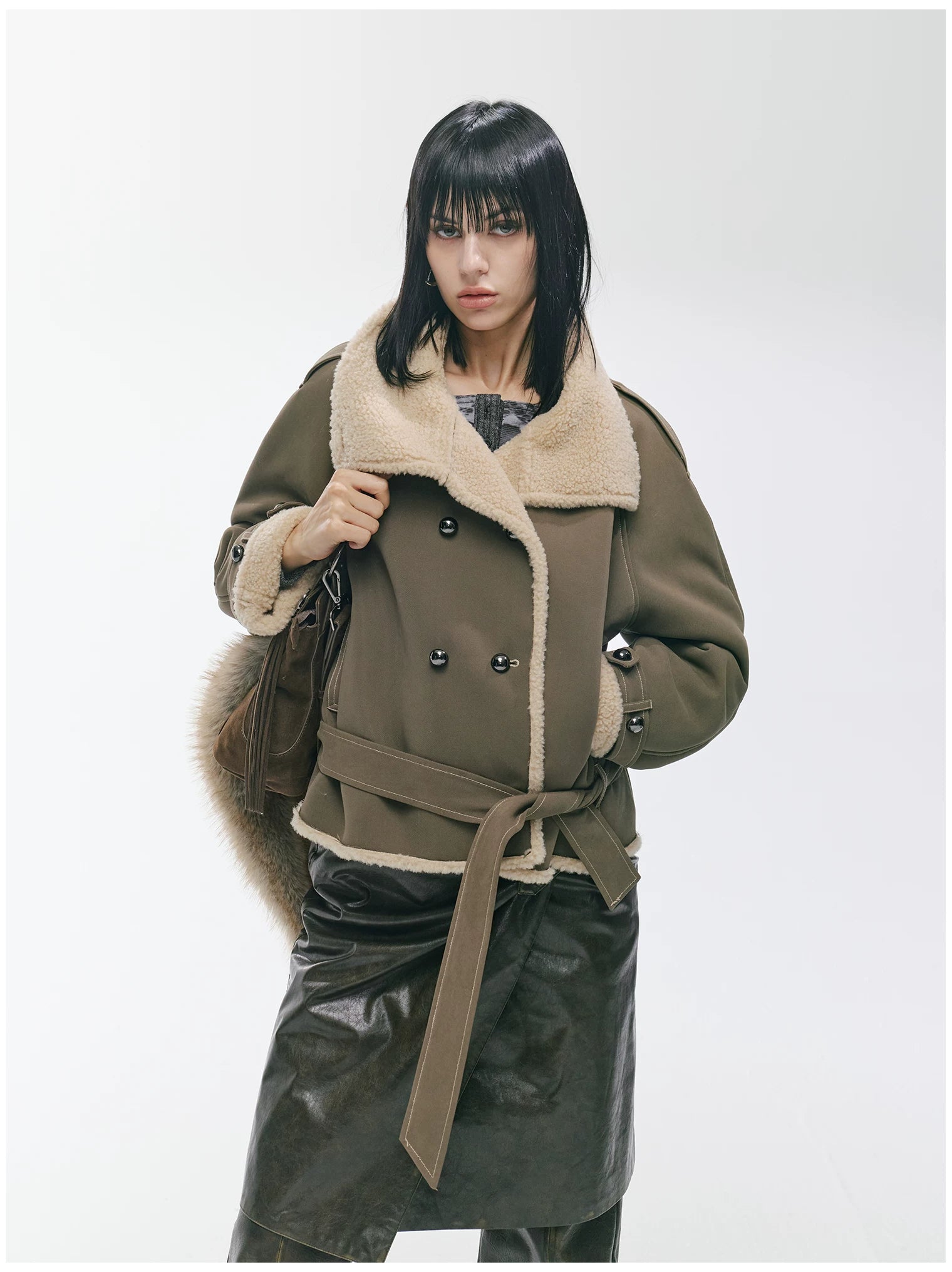 Contrast Fleece-Panelled Shearling Short Coat