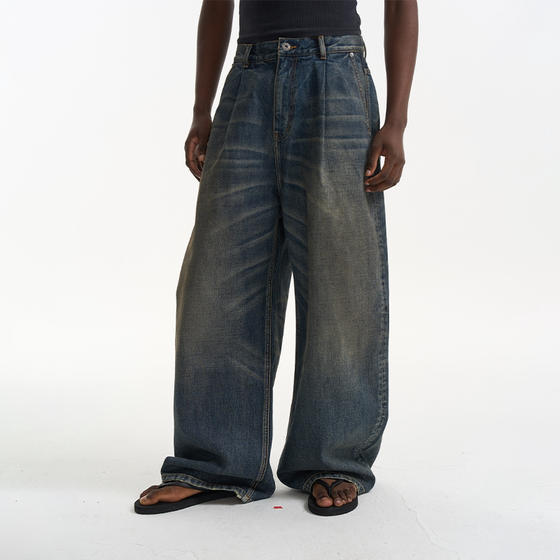 Vintage Pleated Wide-Leg Denim Jeans