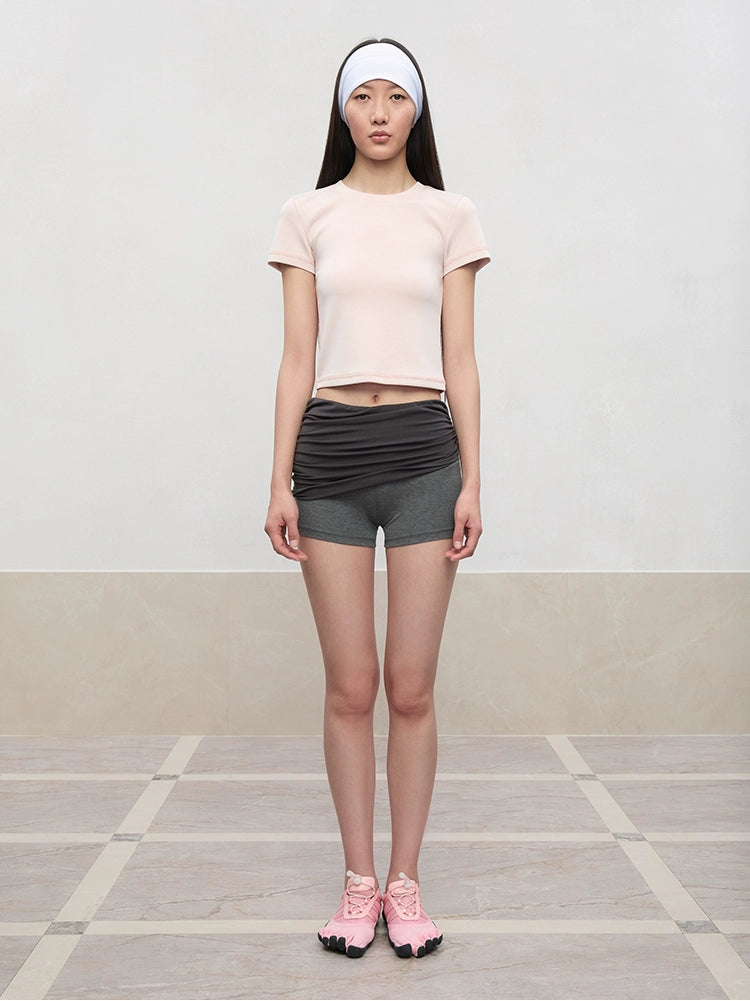 Color-Blocked and Pleated Low-Waist Shorts