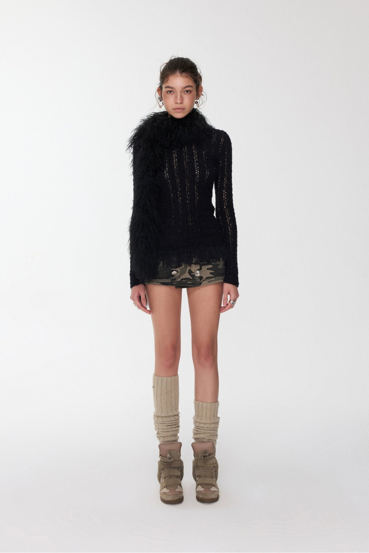 Cable-Knit Faux-Fur Trim Fitted Sweater - CHINASQUAD