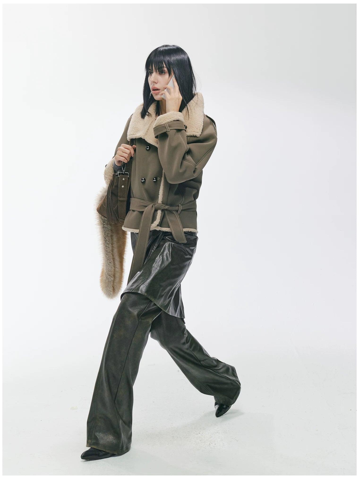 Contrast Fleece-Panelled Shearling Short Coat