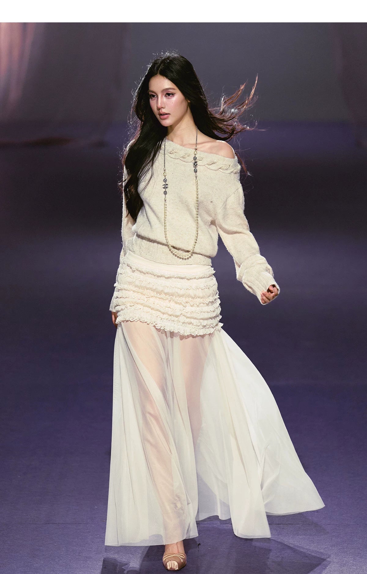 Off-Shoulder Cable Knit Slim Sweater