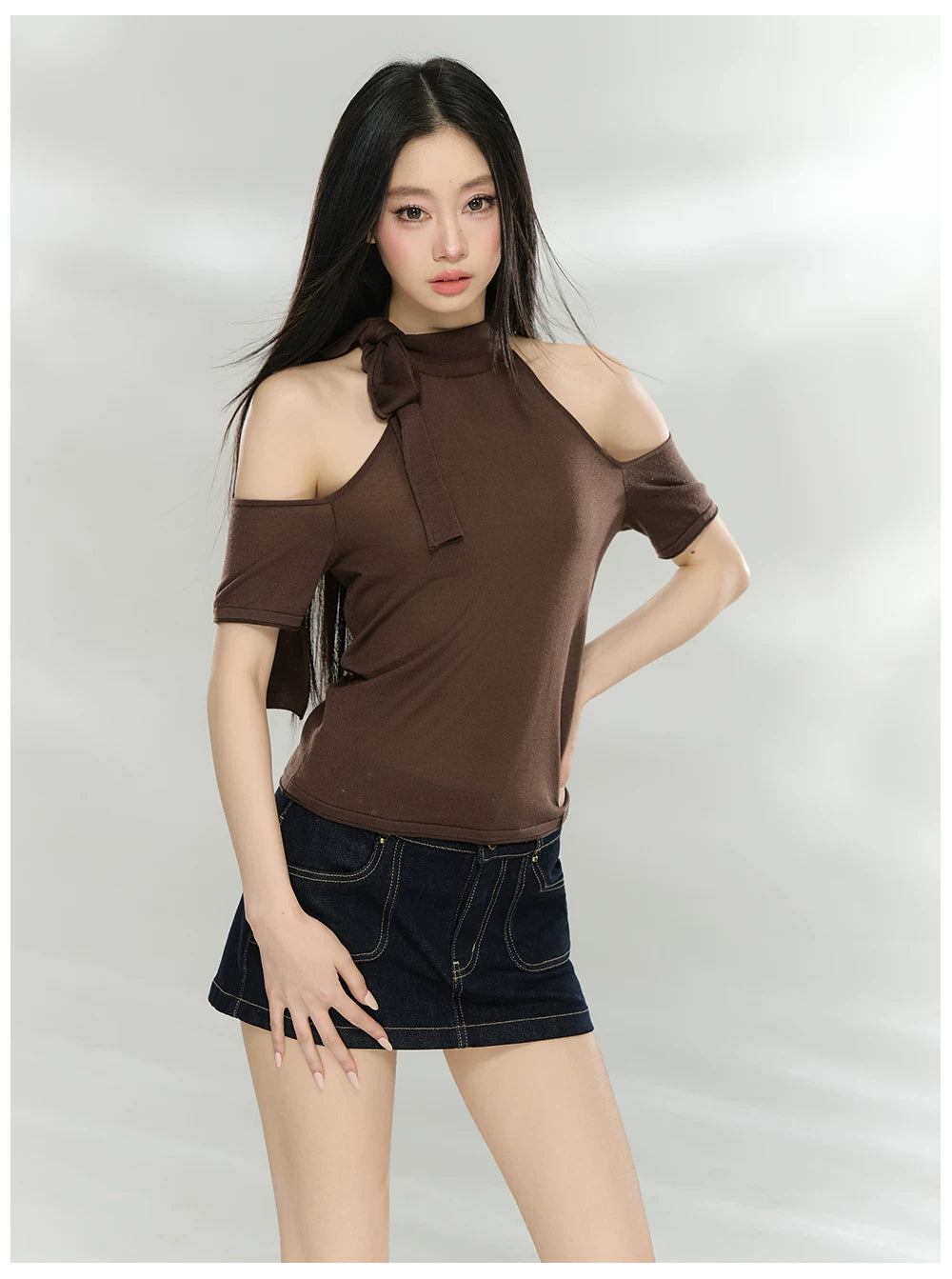 Off-Shoulder Patchwork Knit Cropped T-Shirt