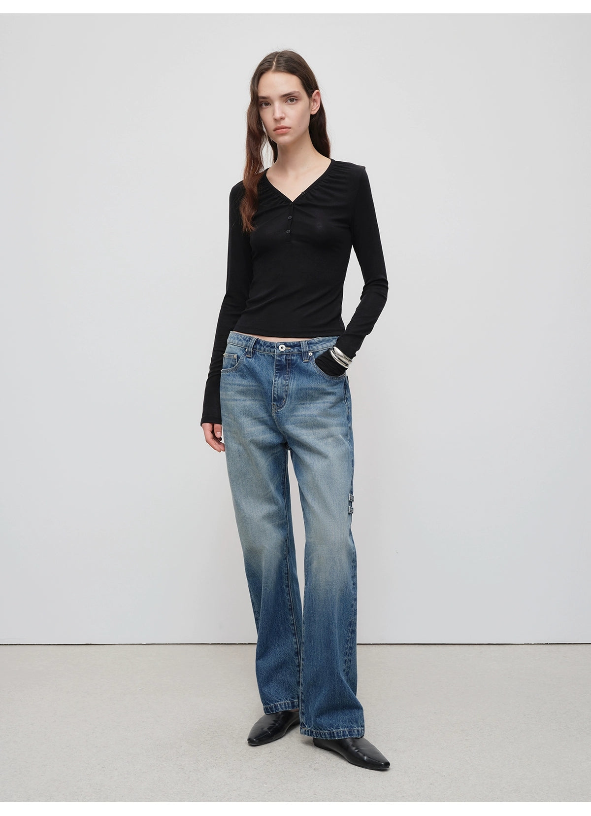 Lyocell Wool V-Neck Fitted Long Sleeve T-Shirt - CHINASQUAD