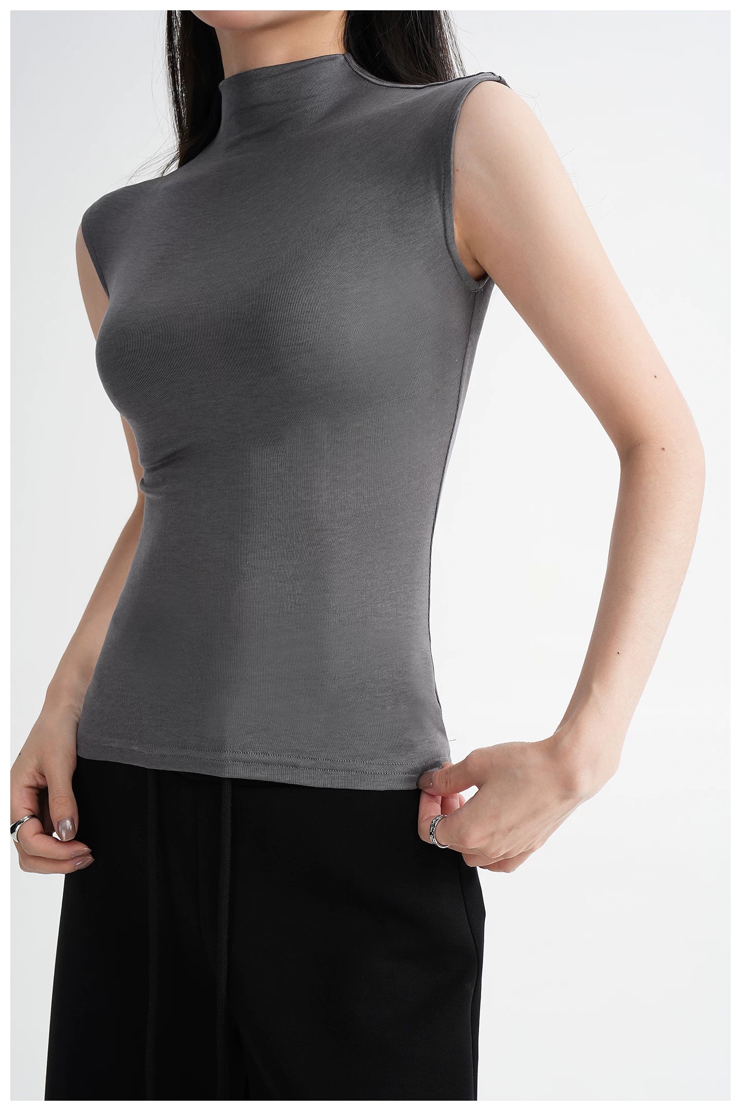 Silk Lyocell High-Neck Sleeveless Fitted T-Shirt