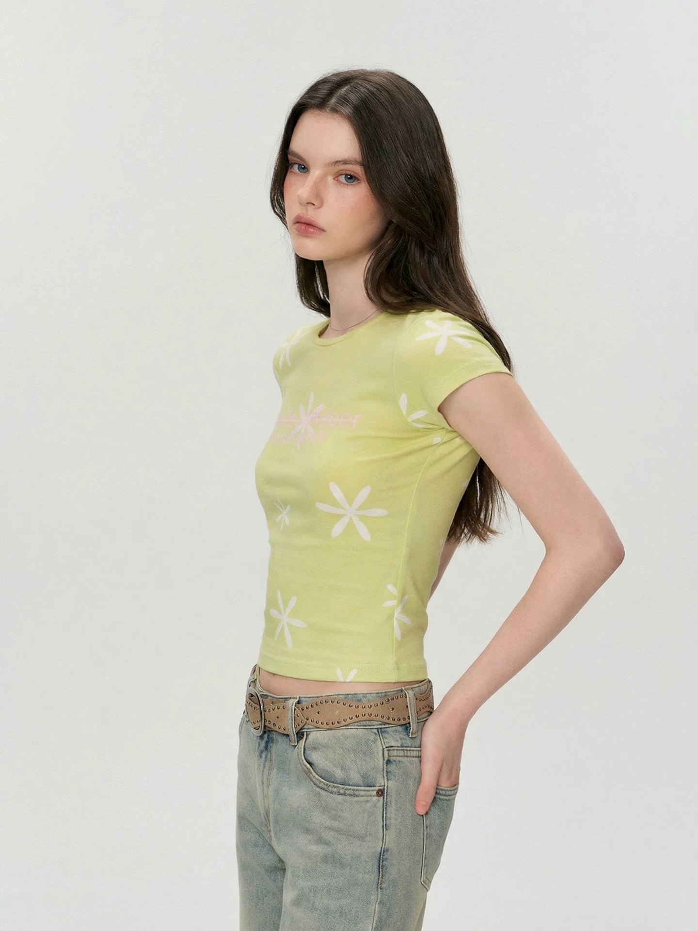 Vintage Contrast Floral Slim-Fit Cropped T-Shirt