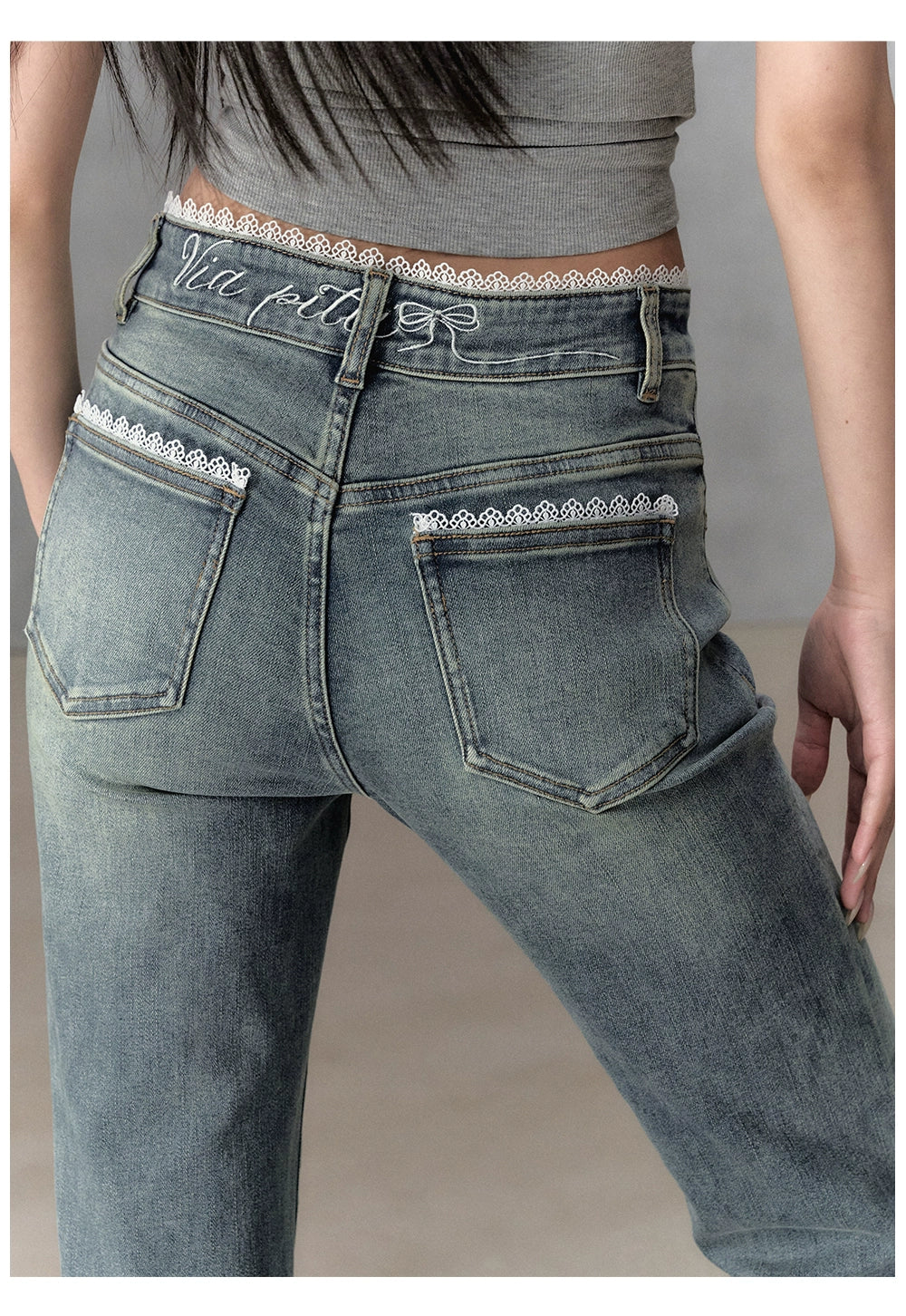 Light Blue Lace Patchwork Embroidered Jeans - CHINASQUAD