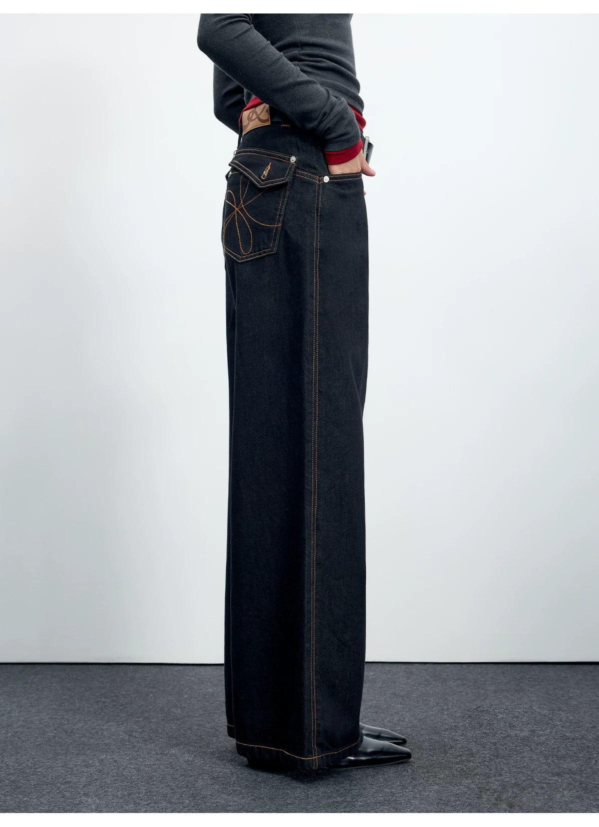 Denim Mid-Low Rise Straight-Leg Jeans