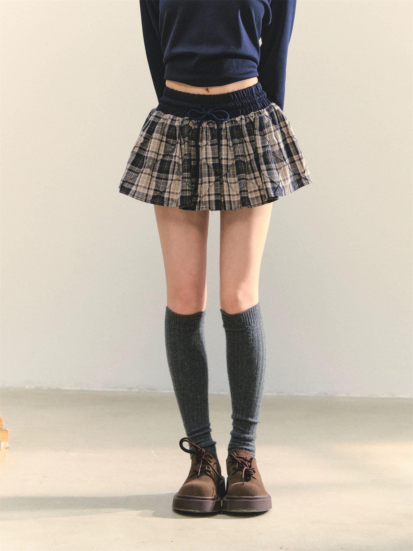 V-neck Ruffle Plaid Spliced Halter Sweatshirt - CHINASQUAD