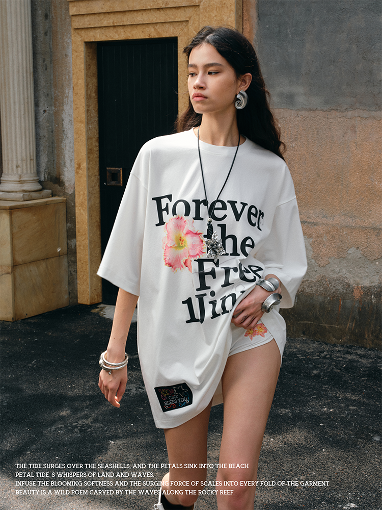 Oversize Floral Alphabet Printed T-shirt - CHINASQUAD