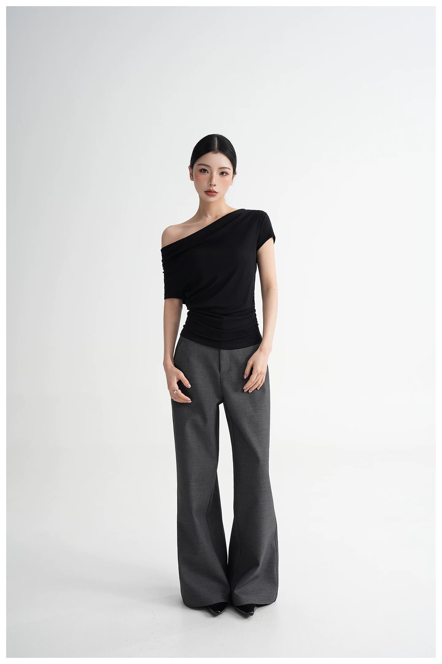 Draped Off-Shoulder Fitted Short Sleeve T-Shirt