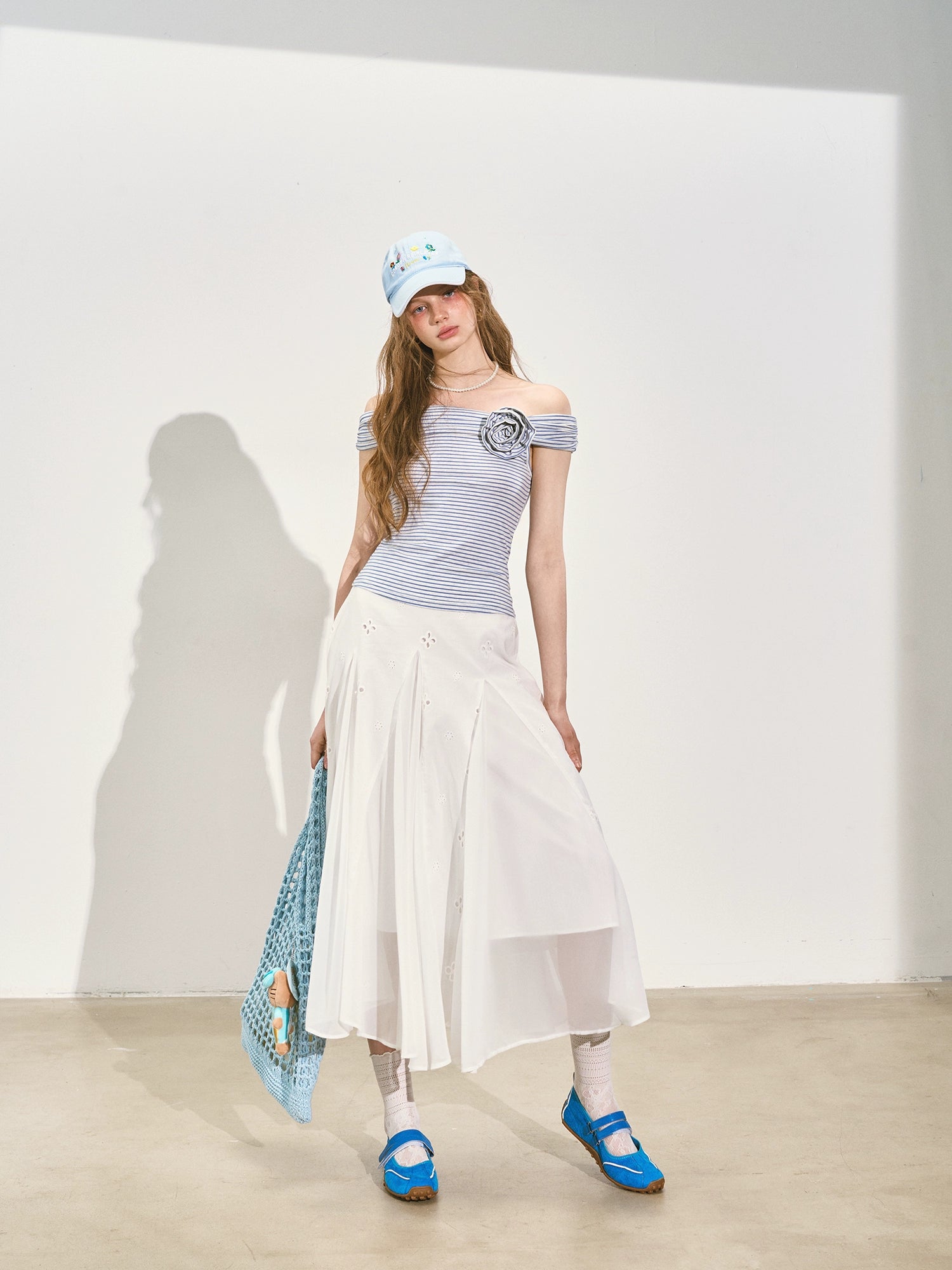 Striped Off - Shoulder Rose T - shirt - CHINASQUAD