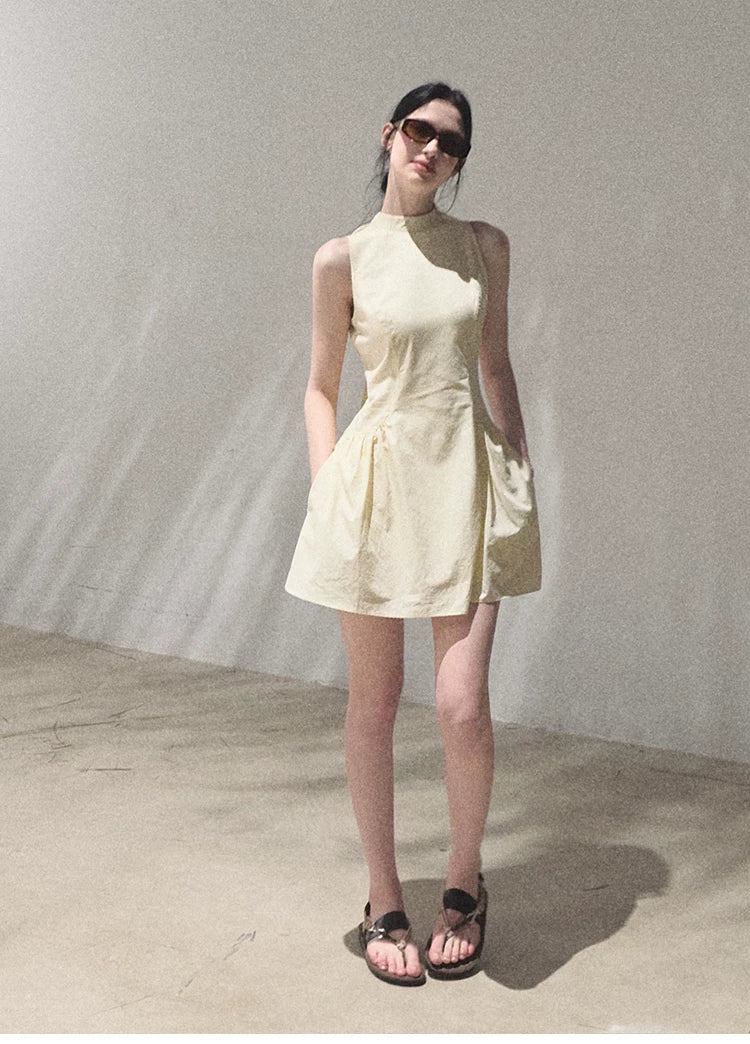 Vanilla Spring Halter Backless Dress