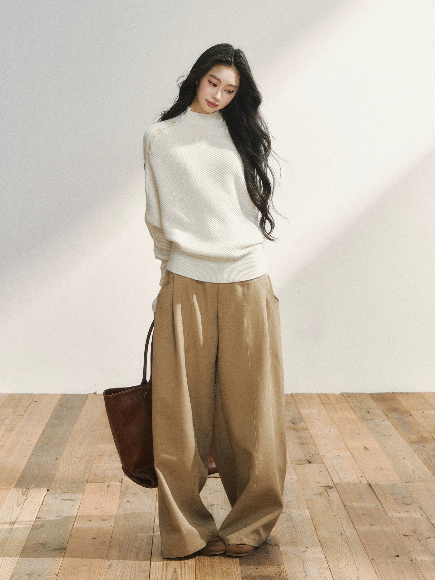 Khaki Tailored Low-Waist Wide-Leg Trousers - CHINASQUAD