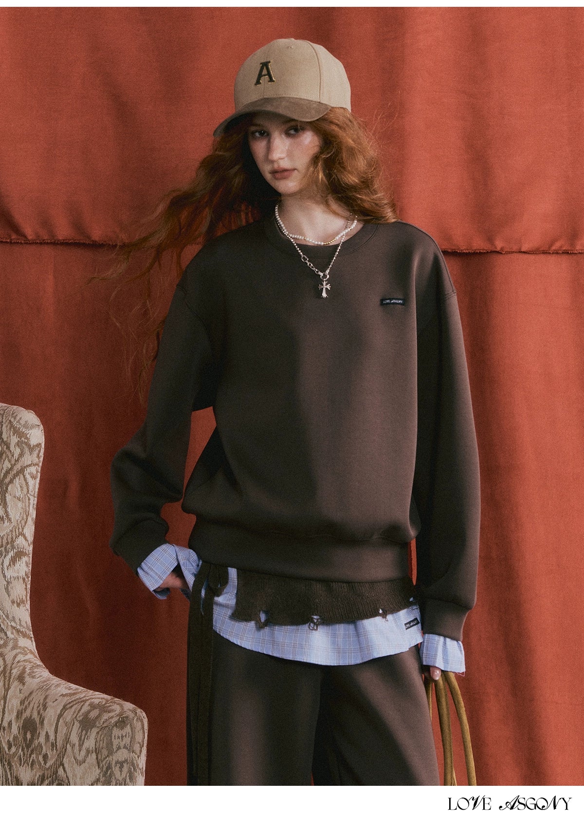 Patchwork Sweatshirt & Curved-Hem Knit Pants Set