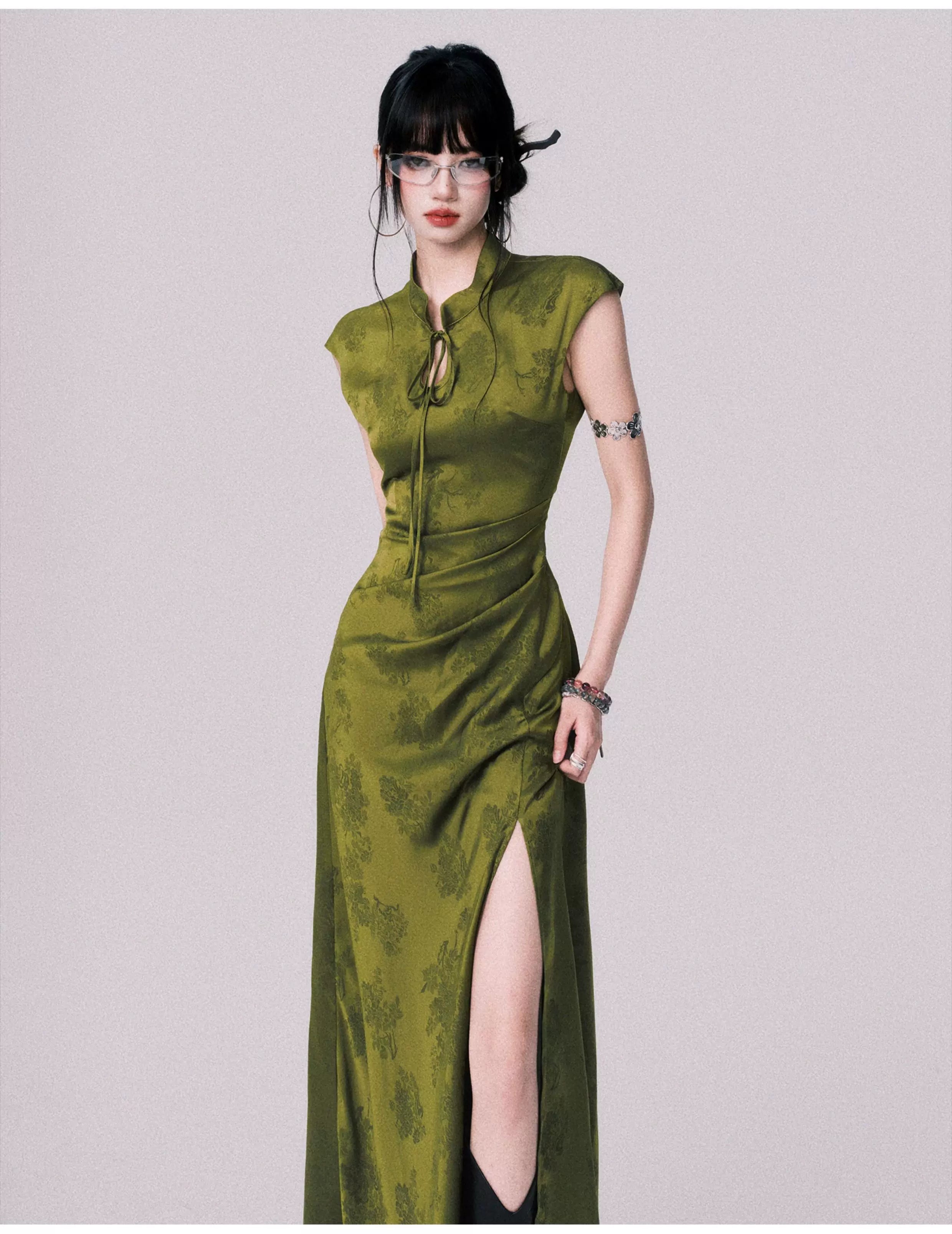 Chinese-Style Slit Cheongsam Maxi Dress