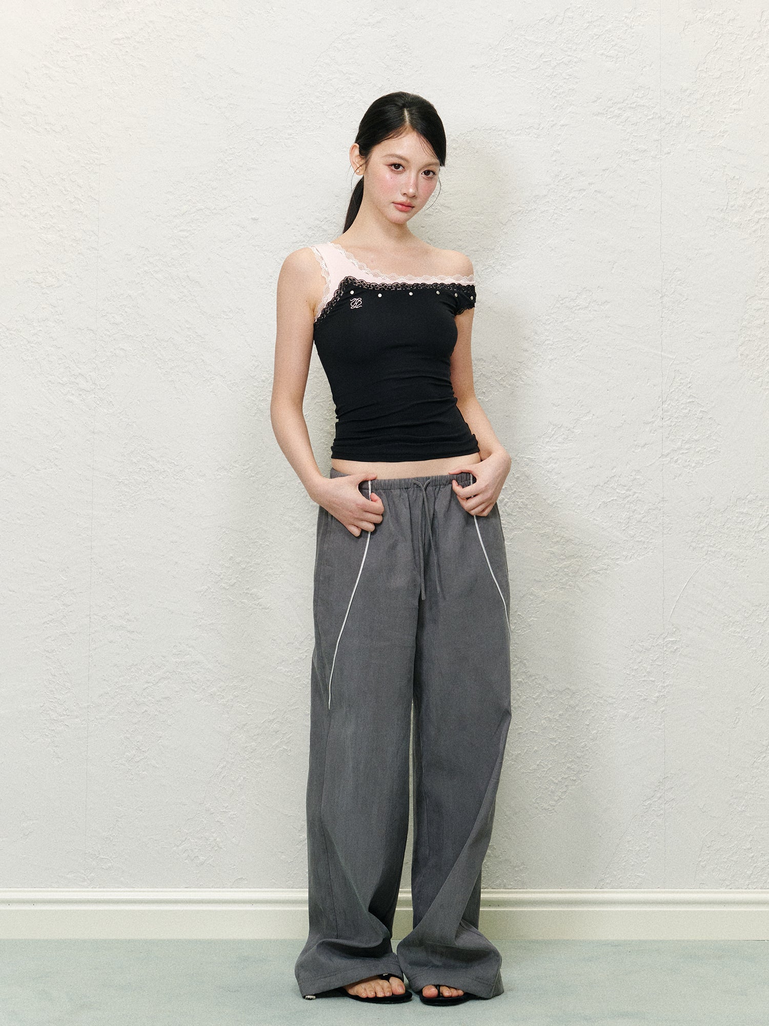 Color-block Lace Irregular Backless Vest - CHINASQUAD