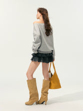 Pearl Dachshund Off-Shoulder Sweatshirt - CHINASQUAD