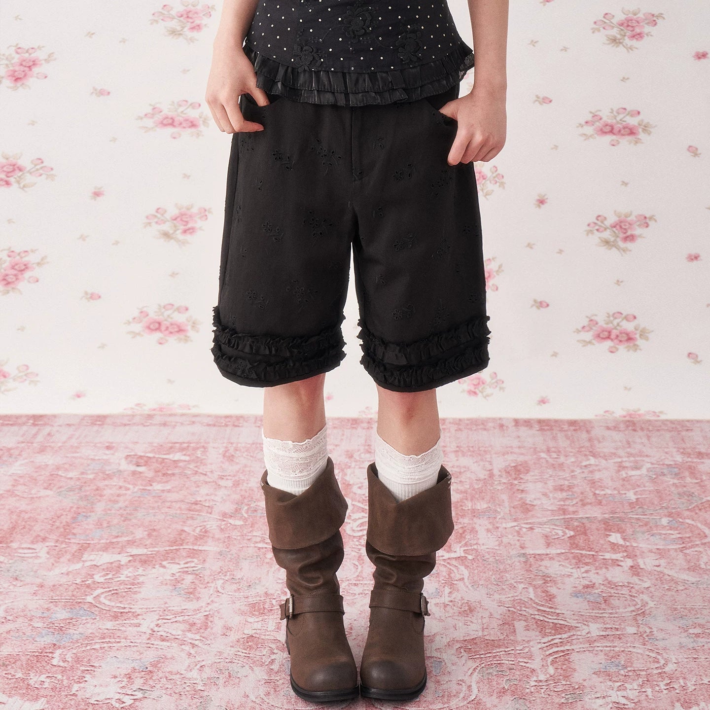 Vintage Lace Trim Lyocell Shorts