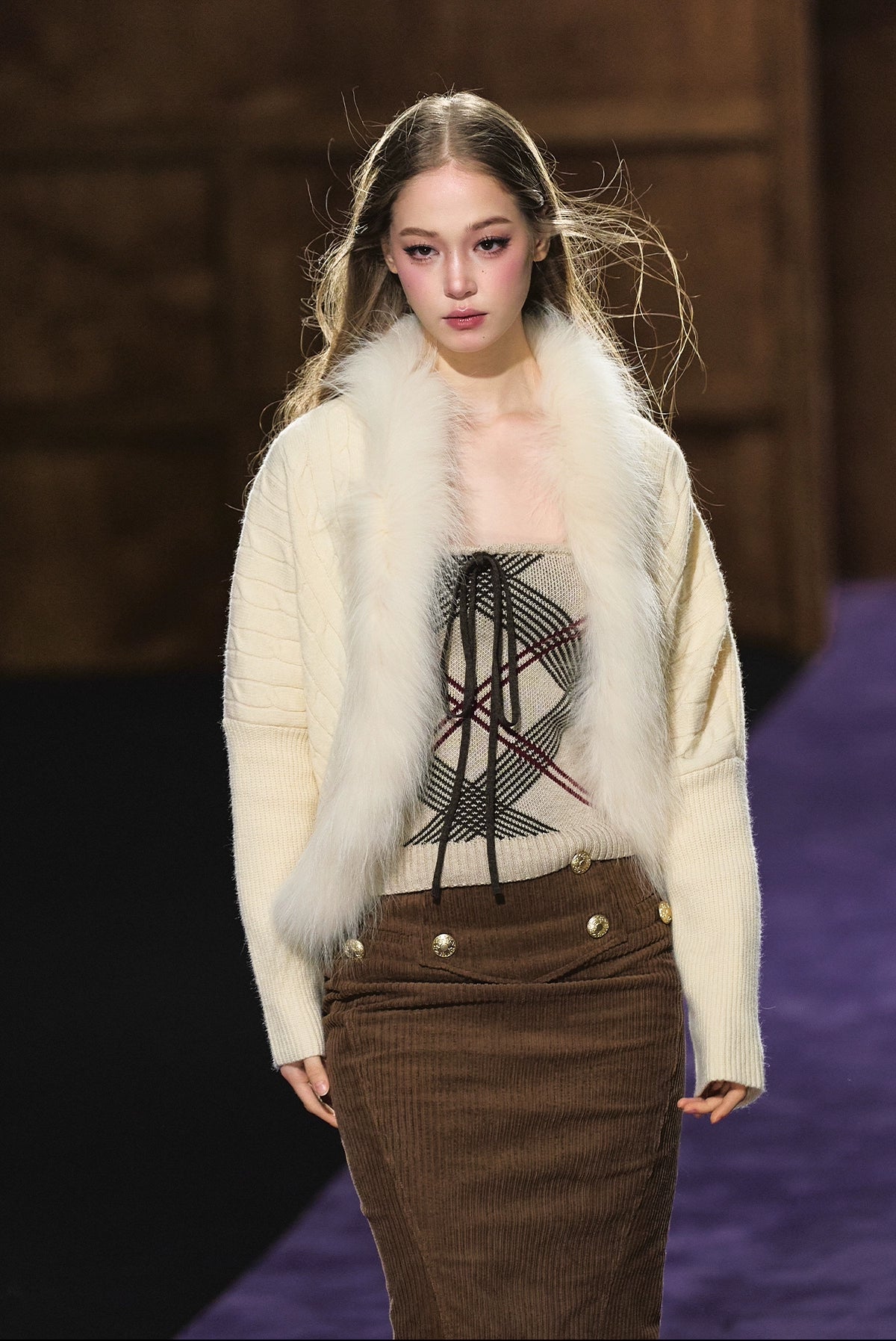 Long-Haired Collar Knit Cardigan