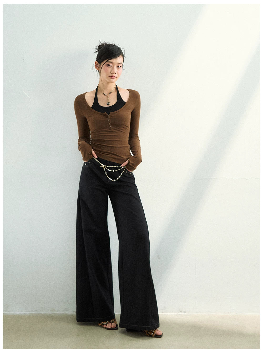 Wave-Embroidered Wide-Leg Straight Pants