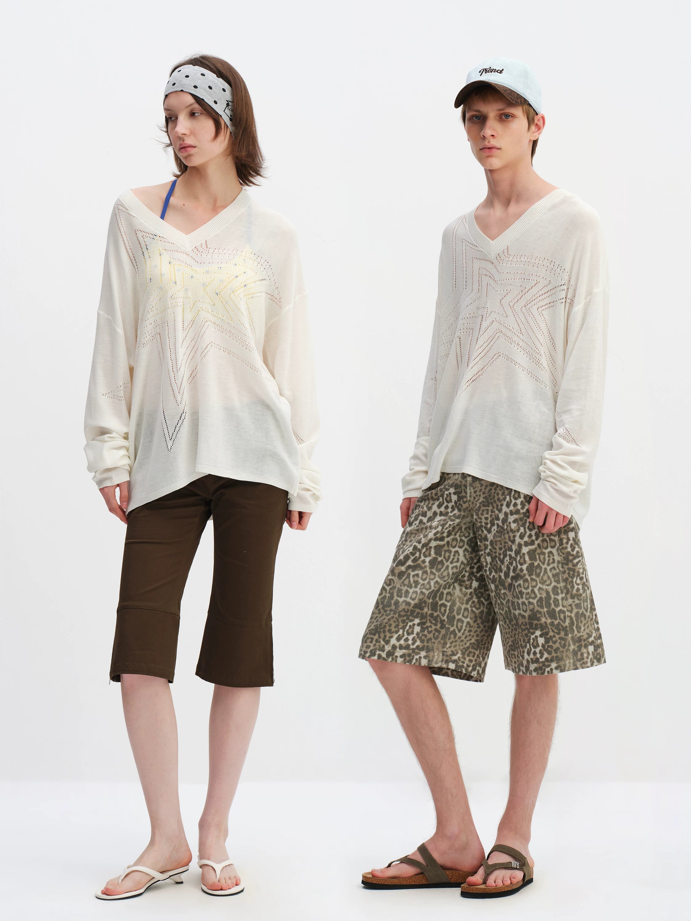 Cotton Hollow Star V-Neck Knit Cardigan