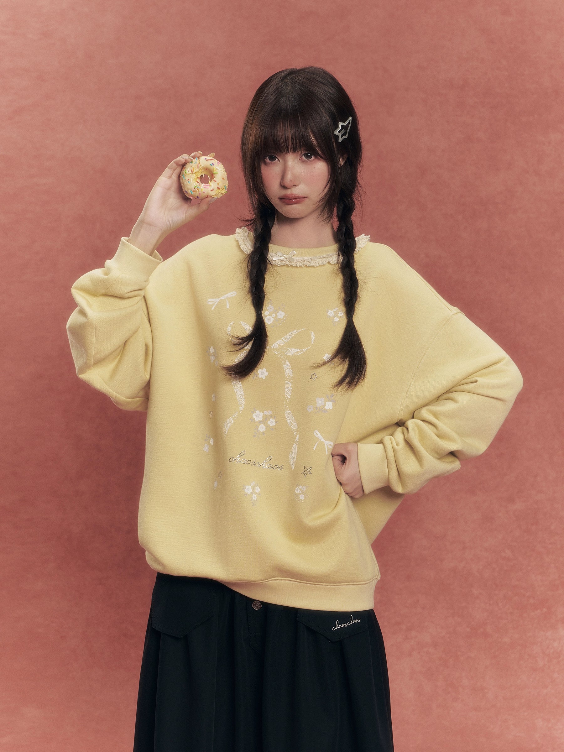 Vintage Lace-Trim Loose Sweatshirt