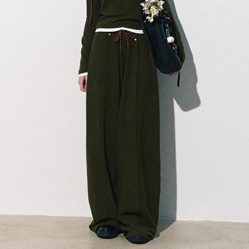 Knit Base Top & Wide-Leg Pants Set