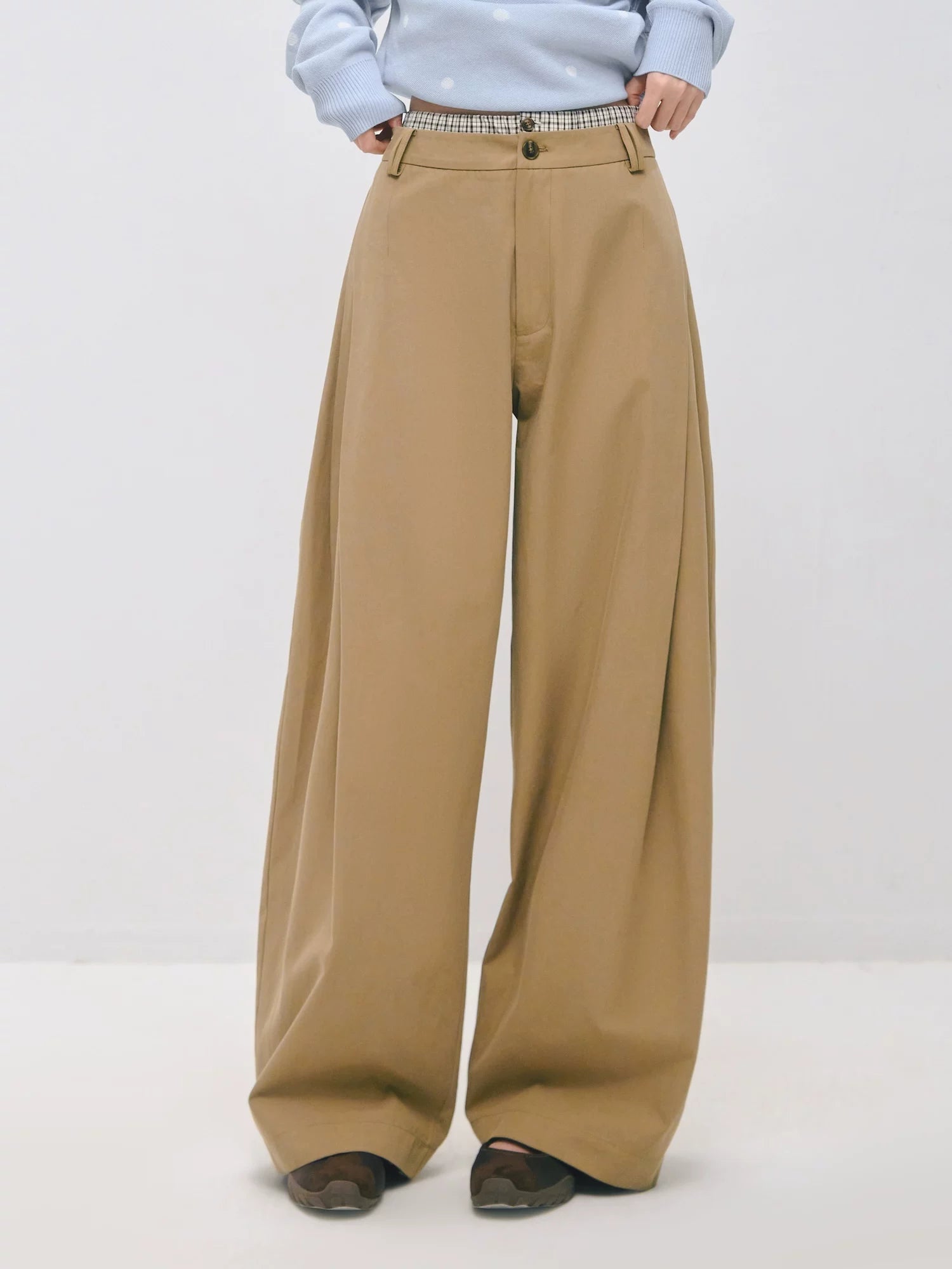 Asymmetric Pleated Curved Wide-Leg Trousers