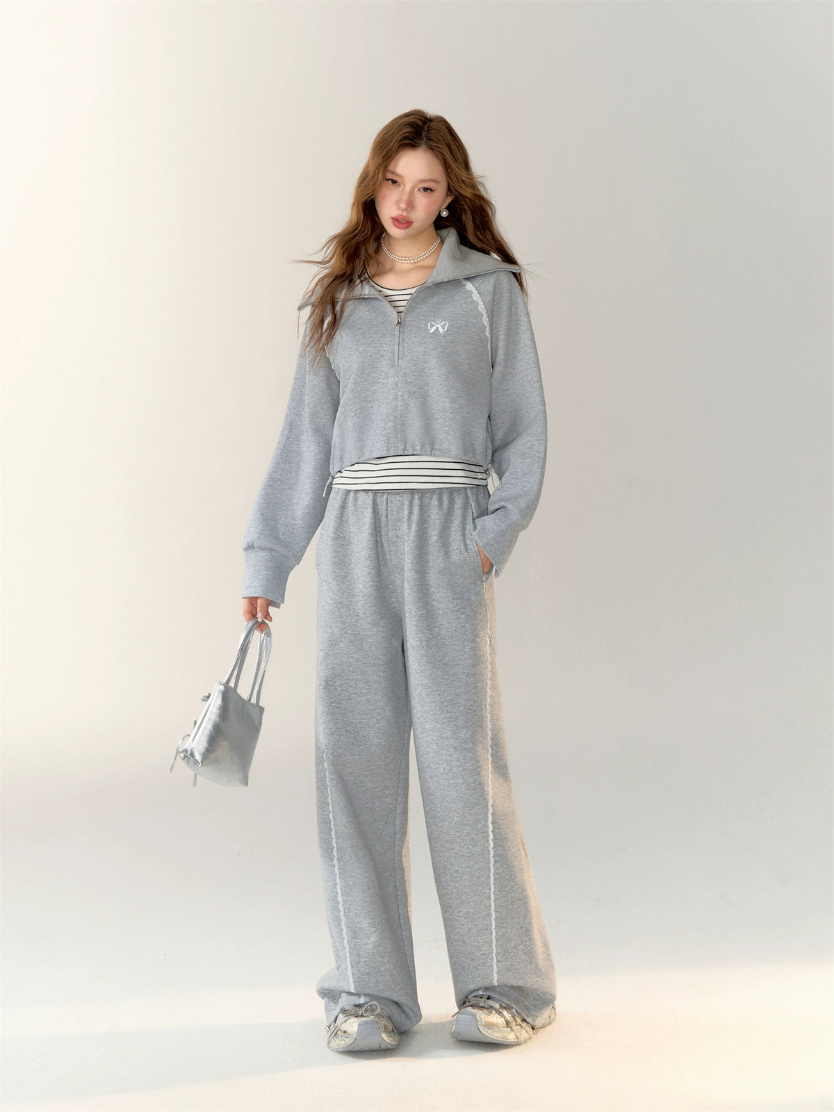 Two-Piece Embroidered Cropped Hoodie - CHINASQUAD