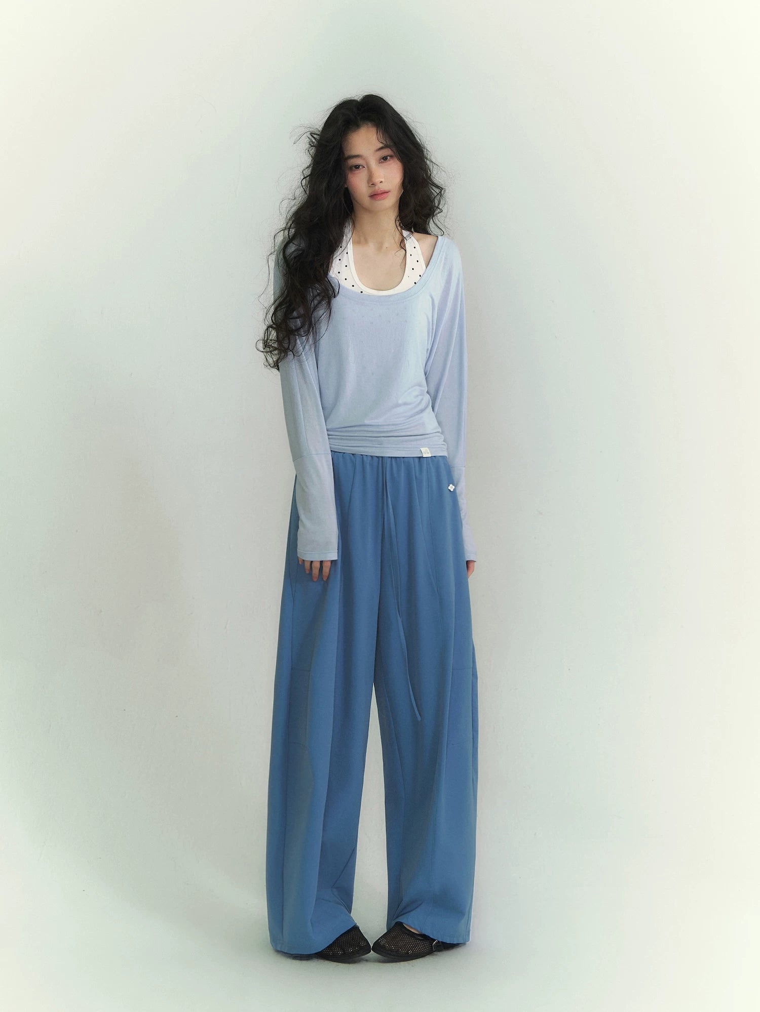 Airy Flow Wide-Leg Sculpted Pants