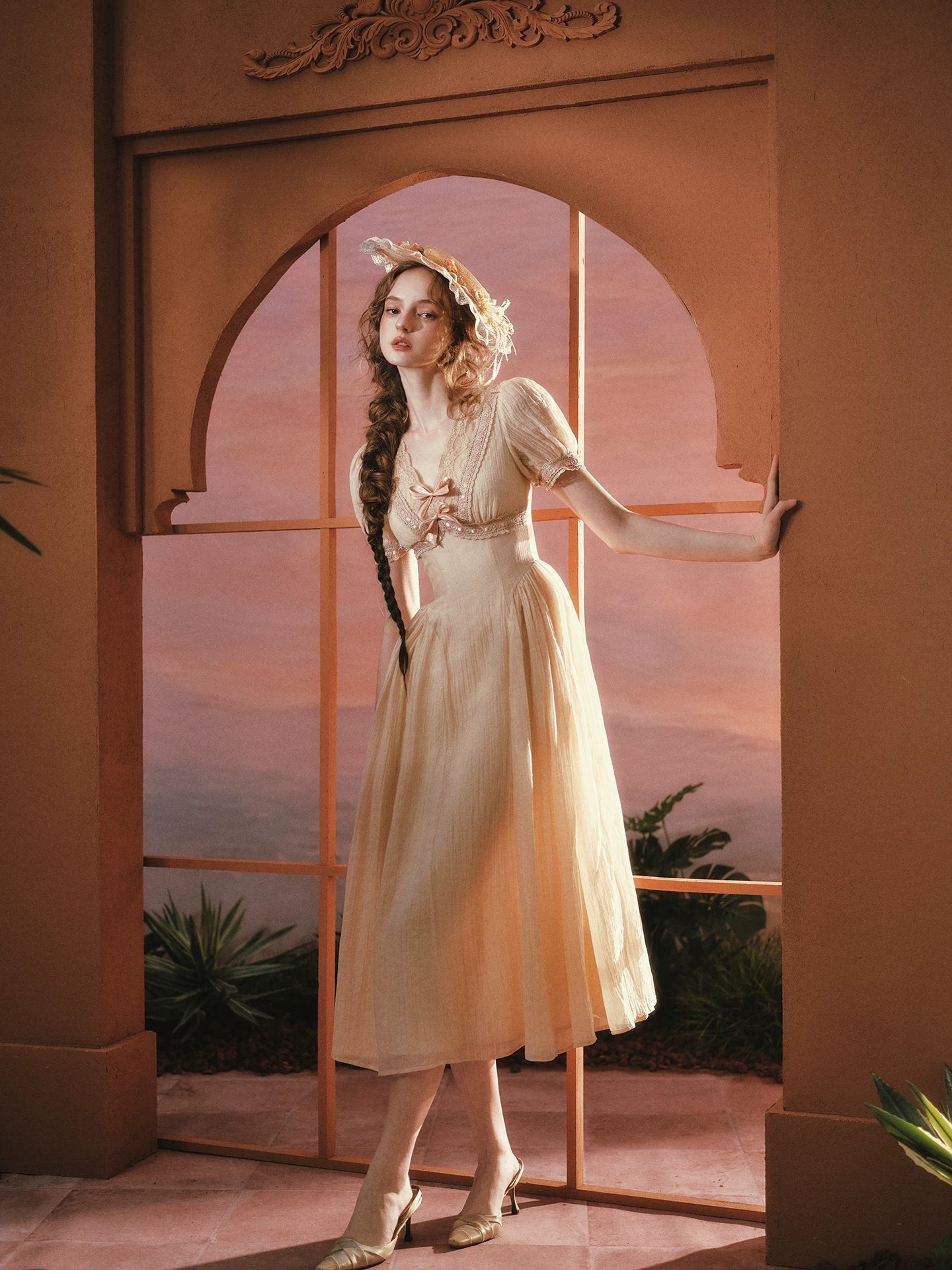 Sunset Rose French Vintage V-Neck Waist-Cinching Dress