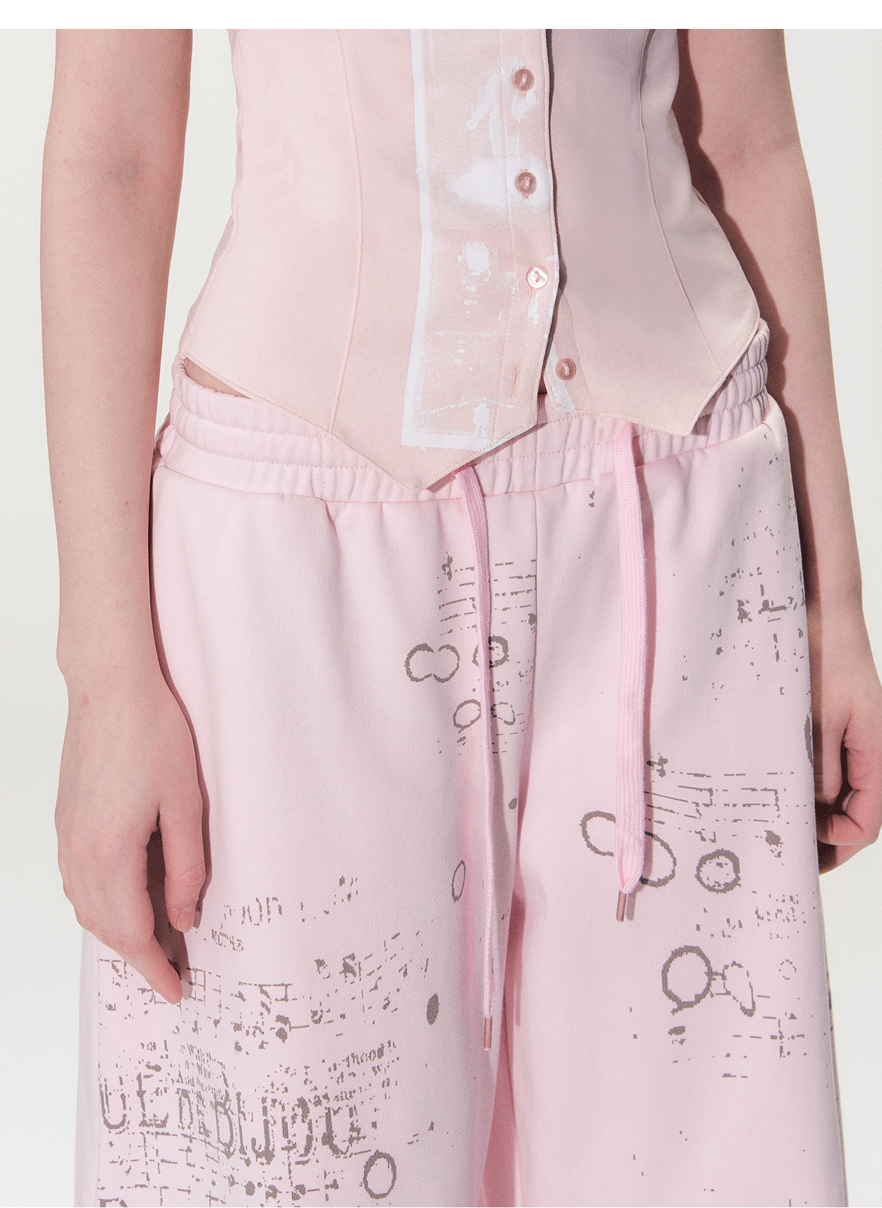 Vintage Graphic Drawstring Wide-Leg Pants