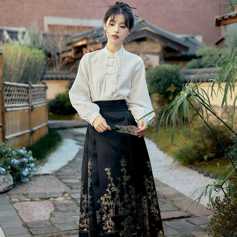(Final Sale) "墨白·竹下听澜" Modern-style Hanfu Set