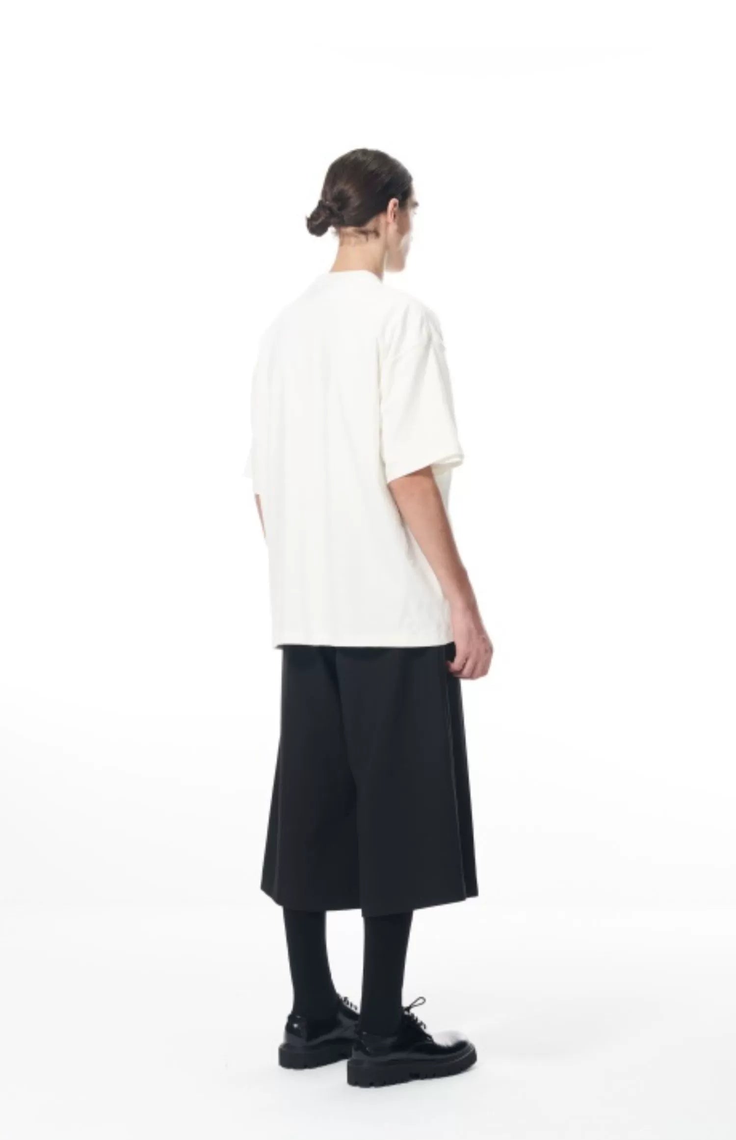 Essential Logo Solid Short Sleeve T-Shirt - CHINASQUAD