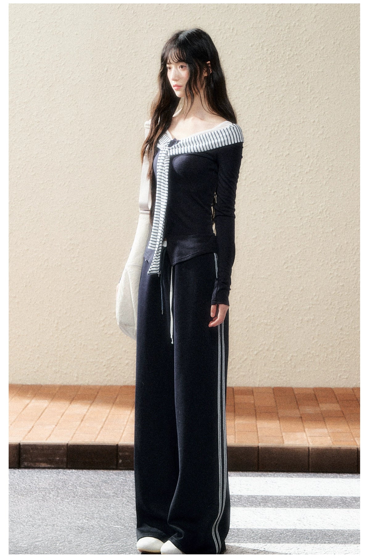 Navy Sailor-Collar Contrast Stripe Knit T-shirt - CHINASQUAD