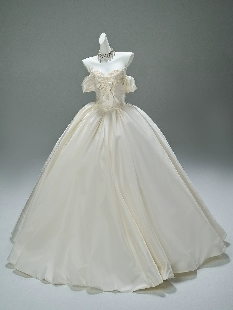 Elegant Ivory Couture Gown