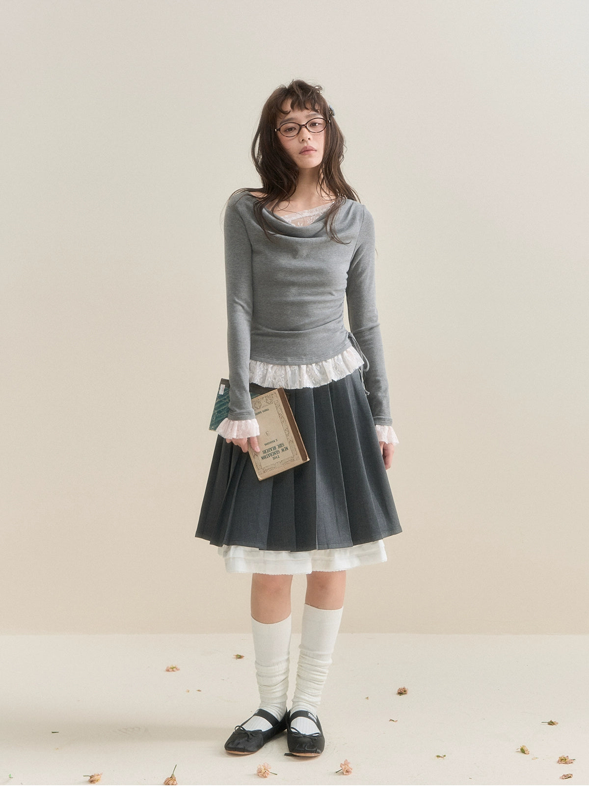 Lace Faux Two-Piece Long Sleeve T-shirt